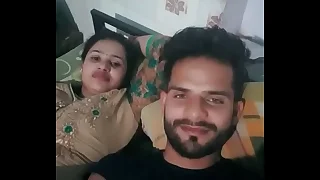 Desi girl fucked room hindi 2